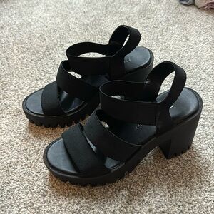 Madden Girl Size 5.5 Heels - black and edgy!